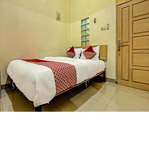 OYO 91268 Homestay Bu Erma Syariah
