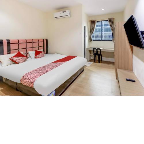 OYO 91305 Merah Putih Inn