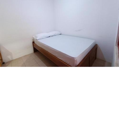 OYO 91341 D'phoenix Anggrek Syariah Residence