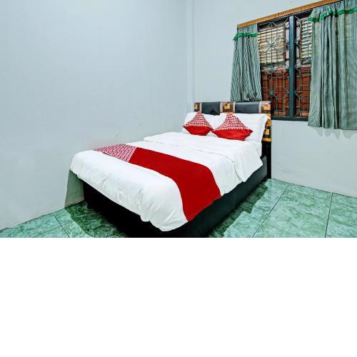 OYO 91584 Green Palace Syariah