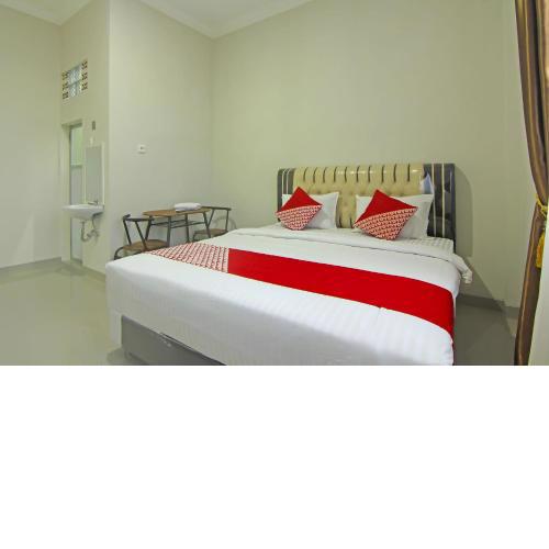 OYO 91675 Utama Residence