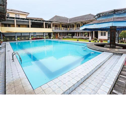 OYO 92088 171 Inn