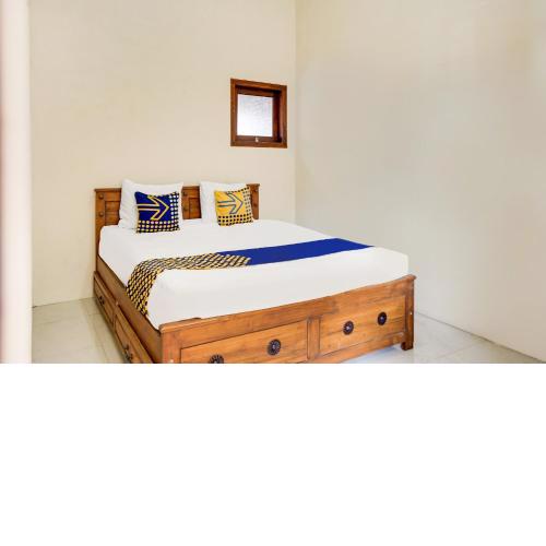 OYO 92114 Homestay Riverside Duko