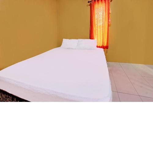 OYO 92142 Ujung Samalas Homestay