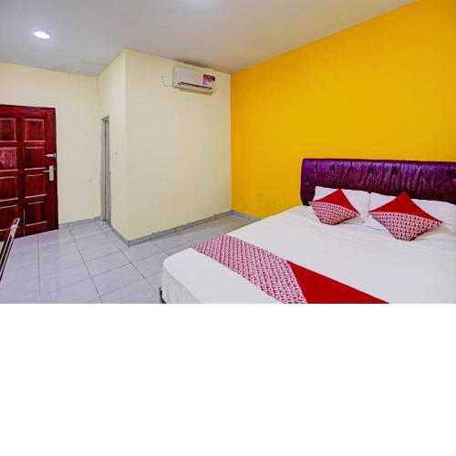 OYO 92210 New Town Syariah