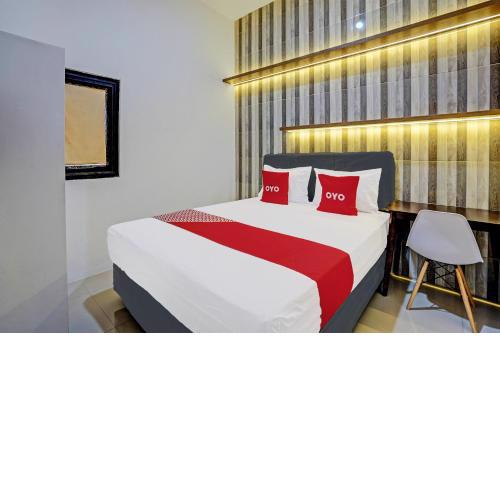 OYO 92435 Sunlo Cozy Home Family Homestay Syariah
