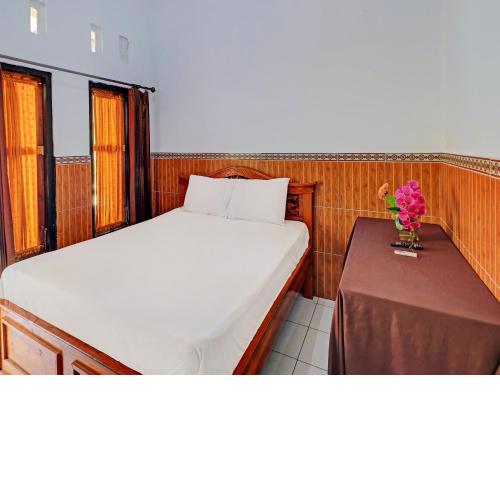 OYO 92438 Nugraha Stay