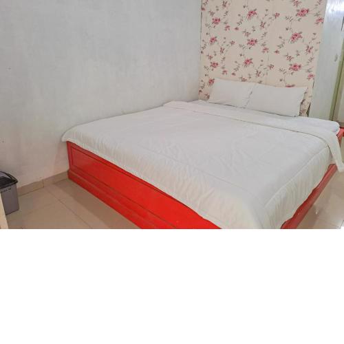 OYO 92520 Safira Guest House Danau Ranau