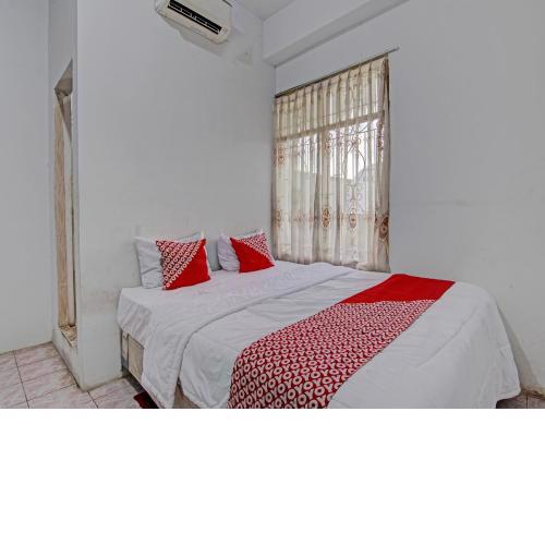 OYO 92746 Wisma 35