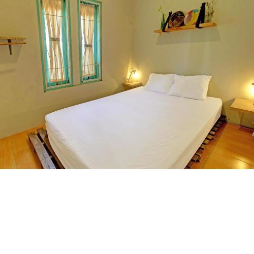 OYO 92825 Kamar Lombok