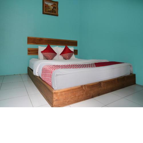 OYO 92831 Penginapan Raja