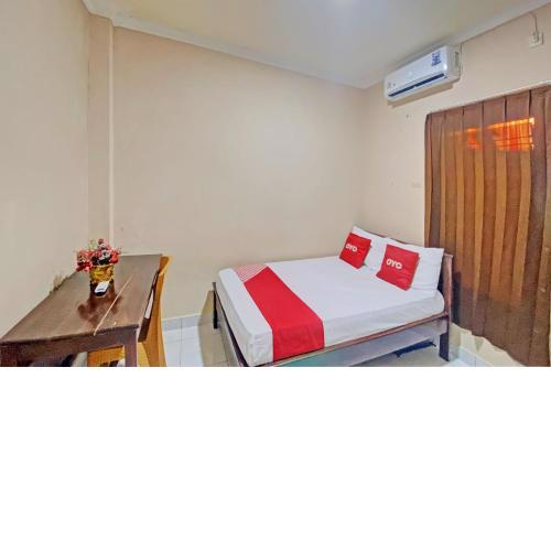 OYO 92961 Amor Kost