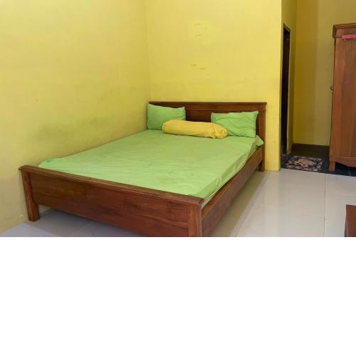 OYO 93036 Eddy Homestay Syariah