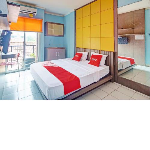 OYO 93096 Tan Residence