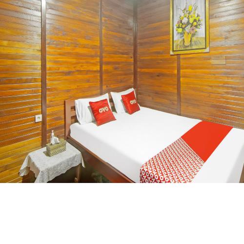 OYO Homes 91101 Homesstay Desa Wisata Marinsow