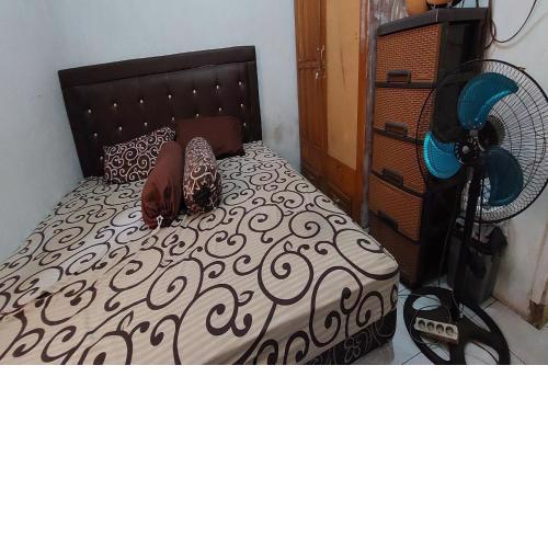 OYO HOMES 91255 Desa Wisata Embung Purworejo Syariah