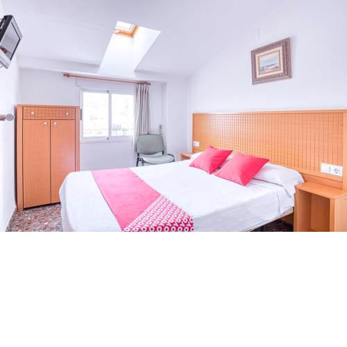 OYO Hostal Nova Picanya