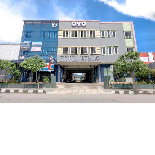 OYO Life 2966 Hotel Atriaz