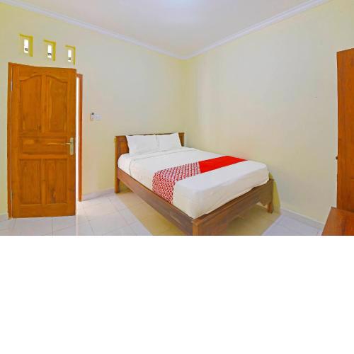 OYO Life 90675 Ld Residence
