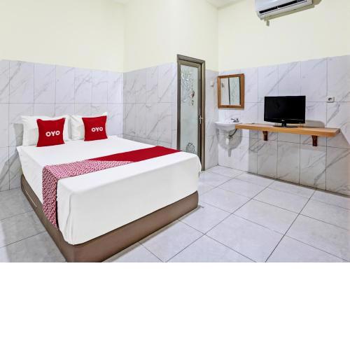 OYO Life 91884 Kost Kusuma Dewi Syariah