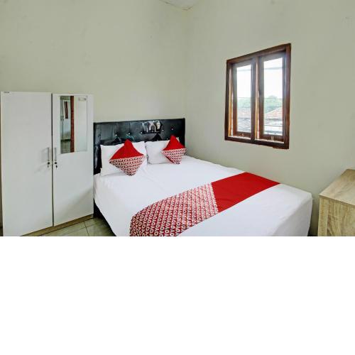 OYO Life 92312 A Cozy Rooms Syariah
