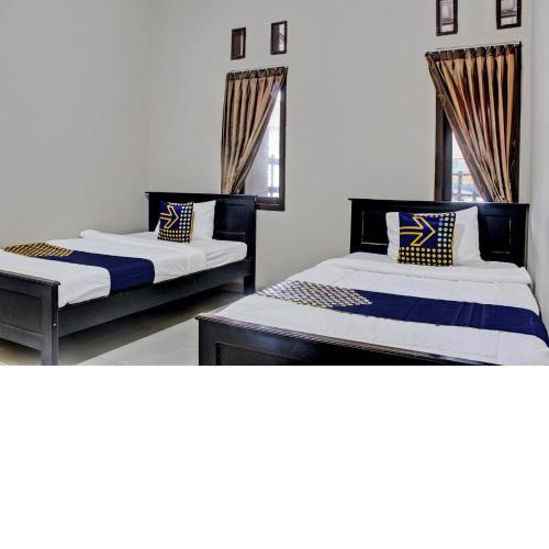 OYO Life 92509 Maulana Guest House Simpur