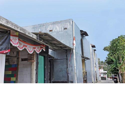 OYO Life 92936 Kost Teteh Erni Karawang