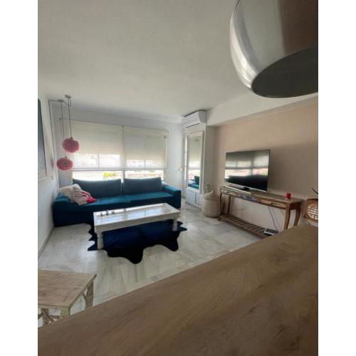 PACHA - 1 bedroom Apartment to share w Me