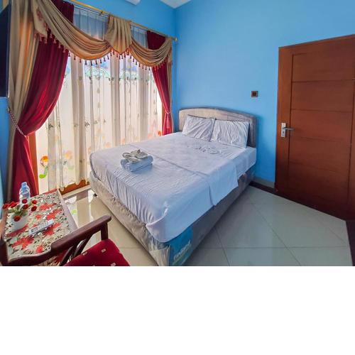 Pakde air cafe and homestay Grabag Magelang RedPartner