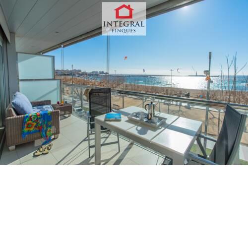 Palamós BeachFront Apartment