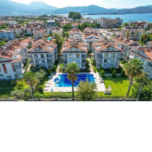 Palm Beach Apart
