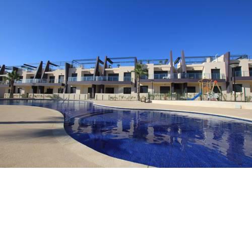 Palmera 819 - Pool view in Mil Palmeras