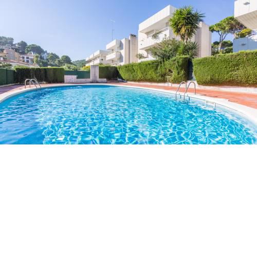 Pals Apartment Sleeps 6
