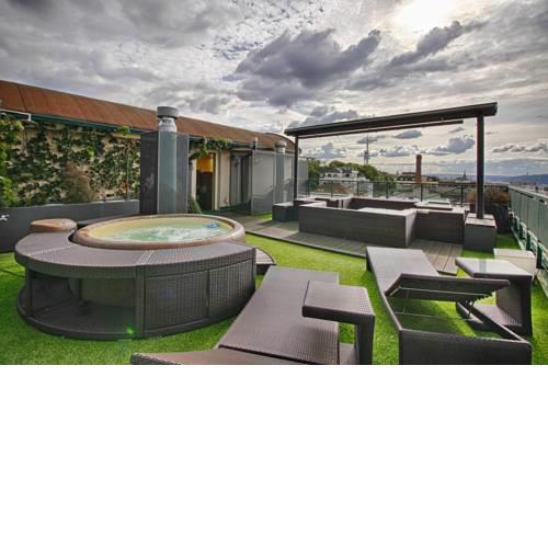 Panoramic apartment with roof terrace with Jacuzzi