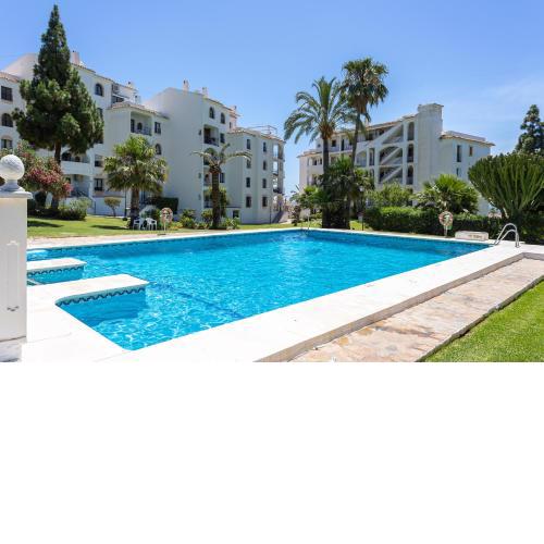 Panoramic Ocean Club Delta Apartment by GHR Rentals