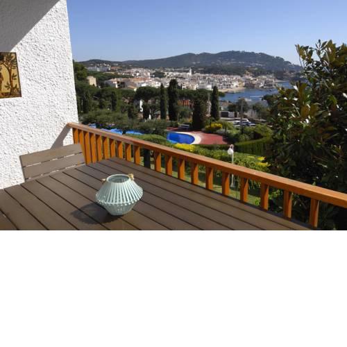 Panoramic Sea Views
