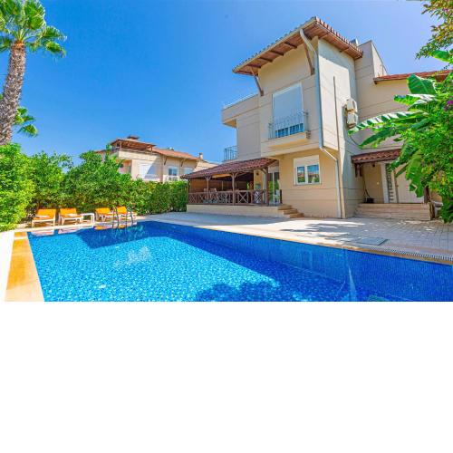 Paradise Town Villa Abel 100 MBPS free wifi