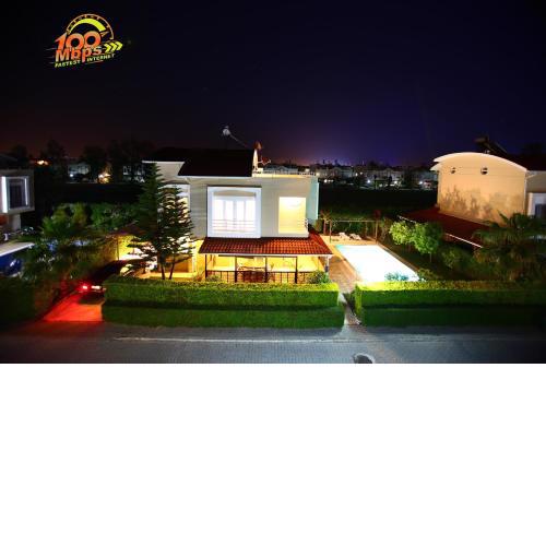 Paradise Town Villa Royal 100 MBPS free wifi