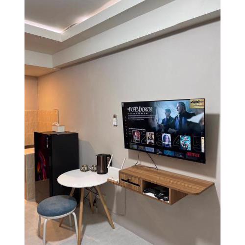 Paragon Village Apartment by CityDoorz