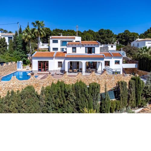 PARAISO - Managed by Almarina Villas