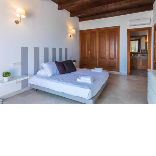 PARAISO BEACH DUPLEX PENTHOUSE SEAVIEW