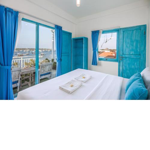 Paras Paros Marina Lodge