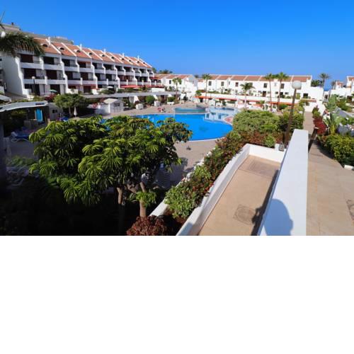 Parque Santiago 1 - 222 - 2 bedroom - 2 bathroom - sleeps 5 - Top Location - Nice Balcony.