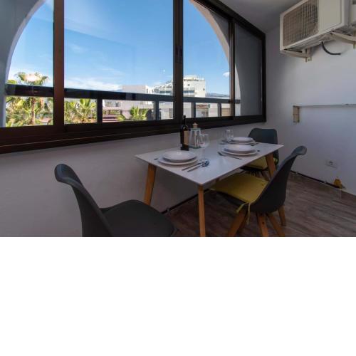 Parque Santiago II 268 - Studio with air conditioning and wifi