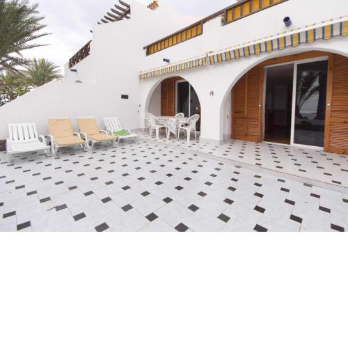 Parque Santiago III 79 - Two Bed on beachfront