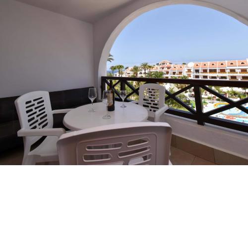 Parque Santiago III 90 - One Bed with sea and pool views