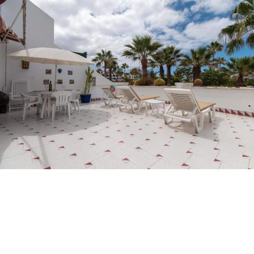 Parque Santiago IV 69 - Two Bed with large south facing balcony
