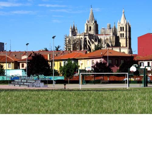 Parques de la Catedral con aparcamiento privado