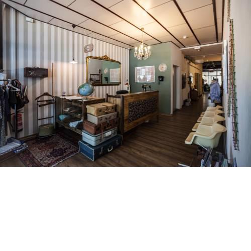 Pars Tailor's Youth Hostel