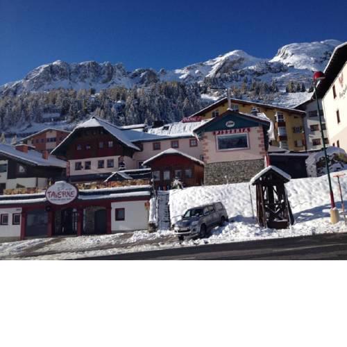 Party Hotel Taverne